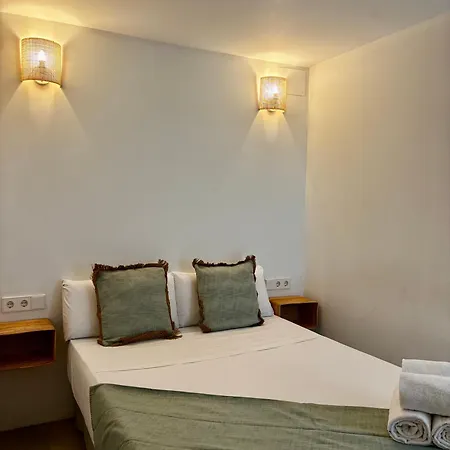 Travel Habitat Playa Del Cabanyal