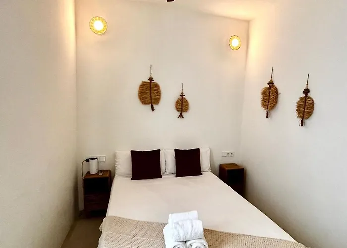 Apartament Travel Habitat Playa Del Cabanyal *